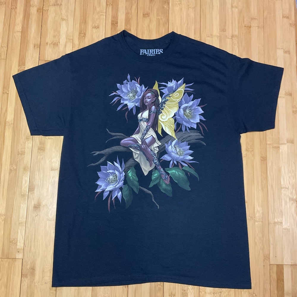 Fairies by trick large graphic crewneck T-shirt